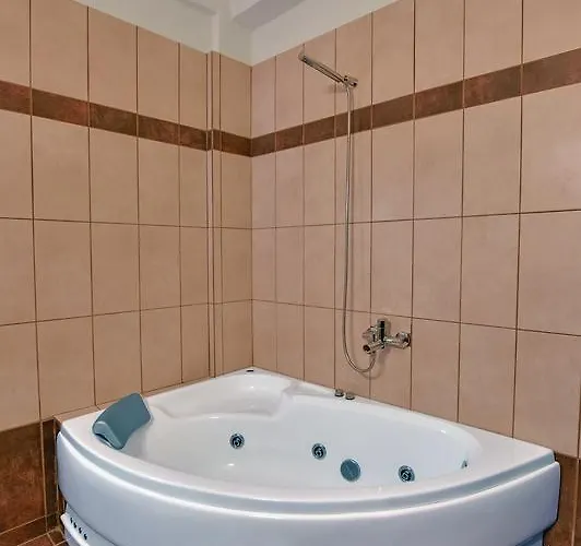 Lefteris Gæstehus 3*